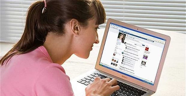 Più relazioni passate una persona ha, più interessi elenca su Facebook
