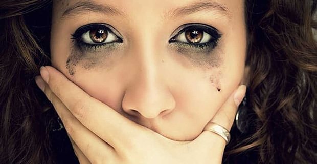 Los adolescentes en relaciones de pareja violentas pueden ser víctimas y agresores