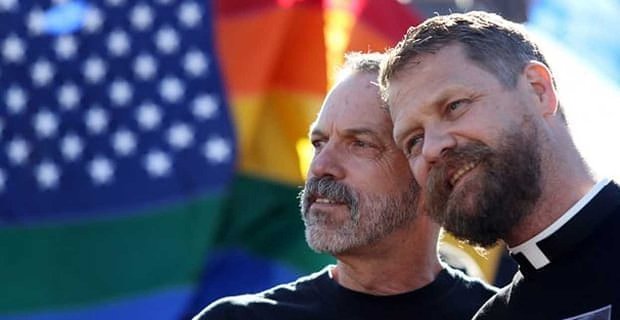 Lo que la sentencia de la Corte Suprema sobre el matrimonio homosexual significa para su vida amorosa