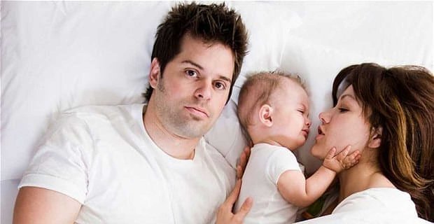 Auch Väter erleben nach der Begrüßung eines Neugeborenen ein verringertes sexuelles Verlangen