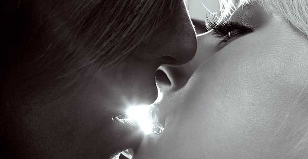 Il bacio aiuta le persone a scegliere potenziali partner, suggerisce uno studio