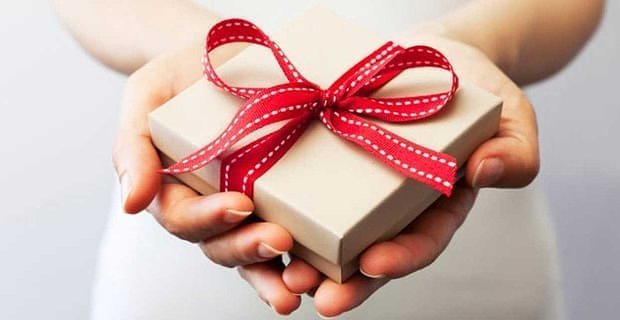 Nákup vánočních dárků pro vaši novou přítelkyni