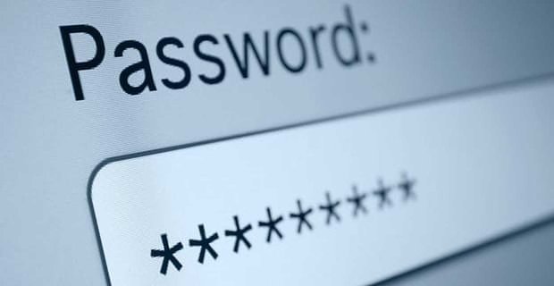 Il 67% delle coppie condivide le proprie password online