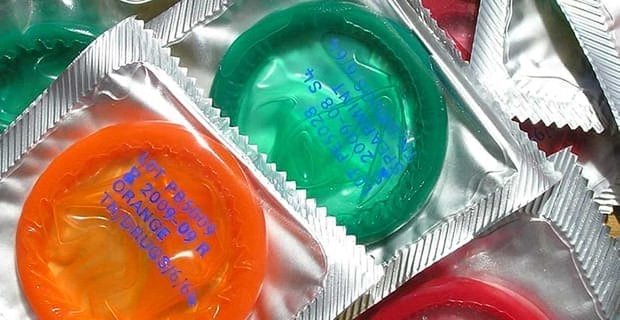 Die Eigenschaften eines Paares können die Verwendung von Kondomen vorhersagen